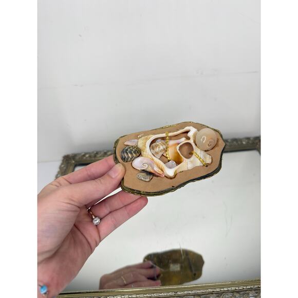 Unique Vintage Korean Brass Shell belt buckle , one of a kind - Picture 3 of 9